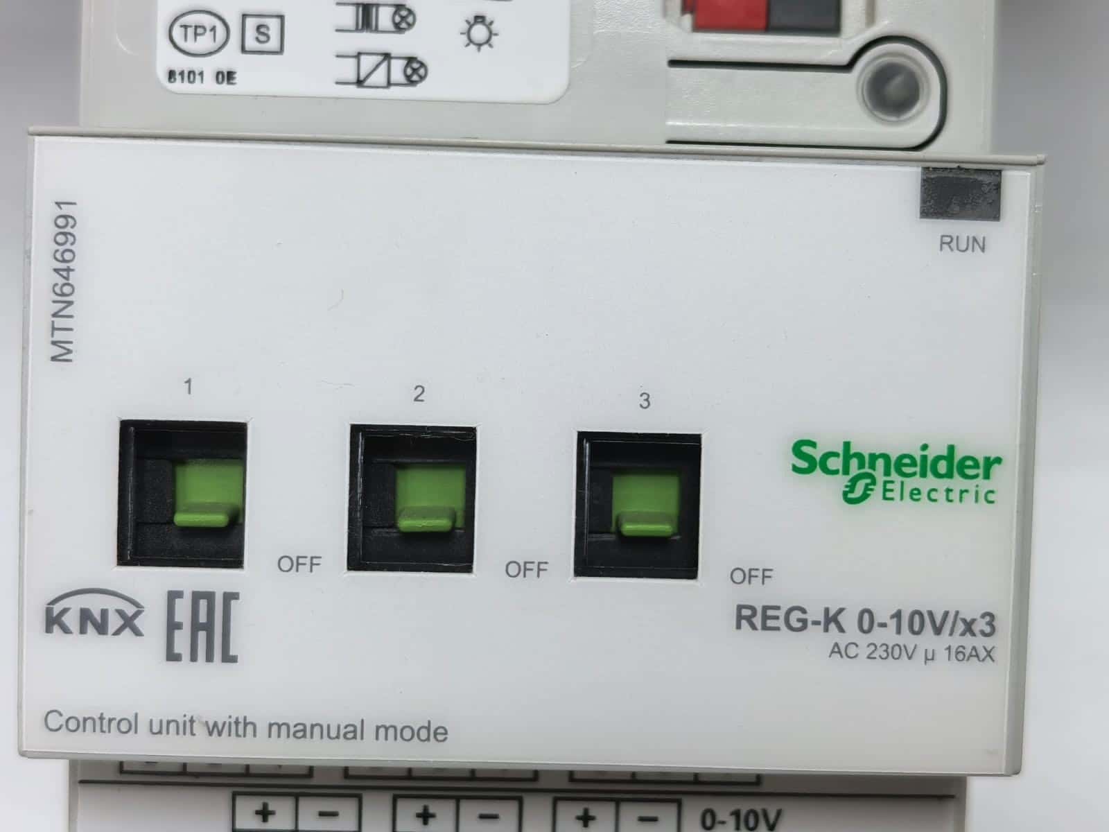 Schneider Electric MTN646991 SCHNEIDER ELECTRIC MTN646991 CONTROL UNIT 0-10 V REG-K /3-GANG 3