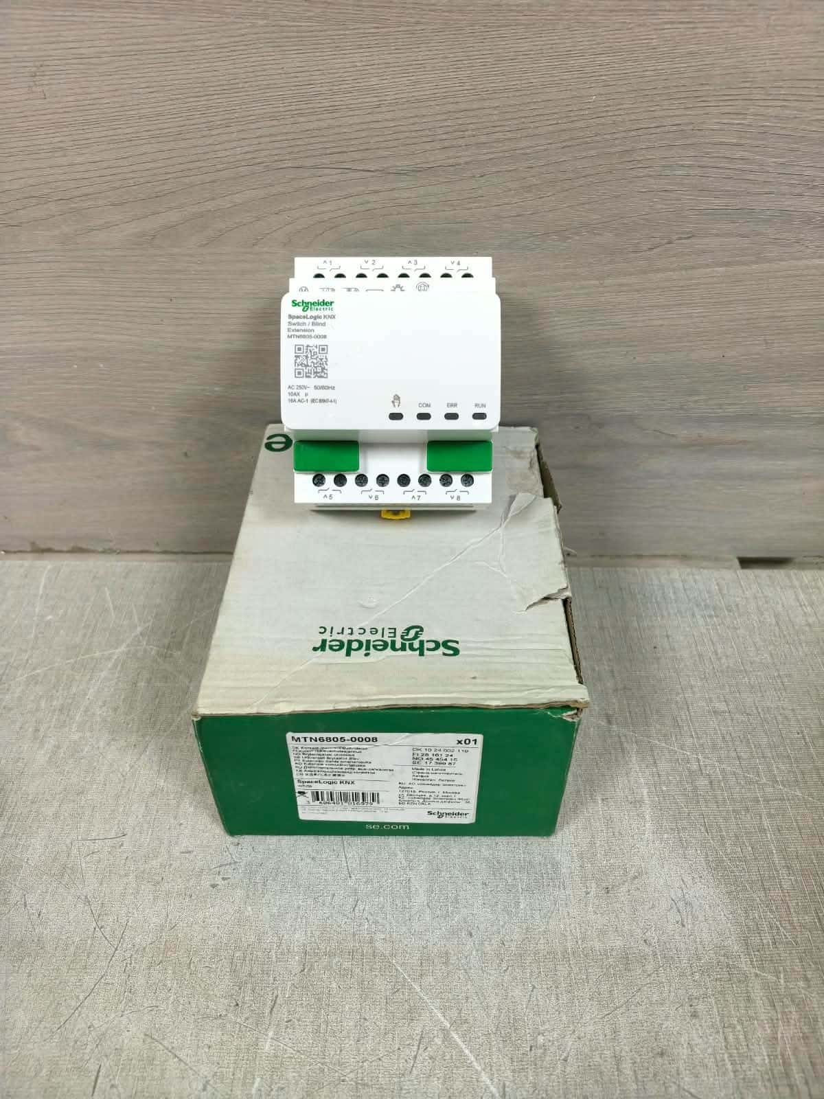 Schneider Electric MTN6805-0008 SCHNEIDER ELECTRIC MTN6805-0008 SPACELOGIC KNX SWITCH/ BLIND EXTENSION 250V 12