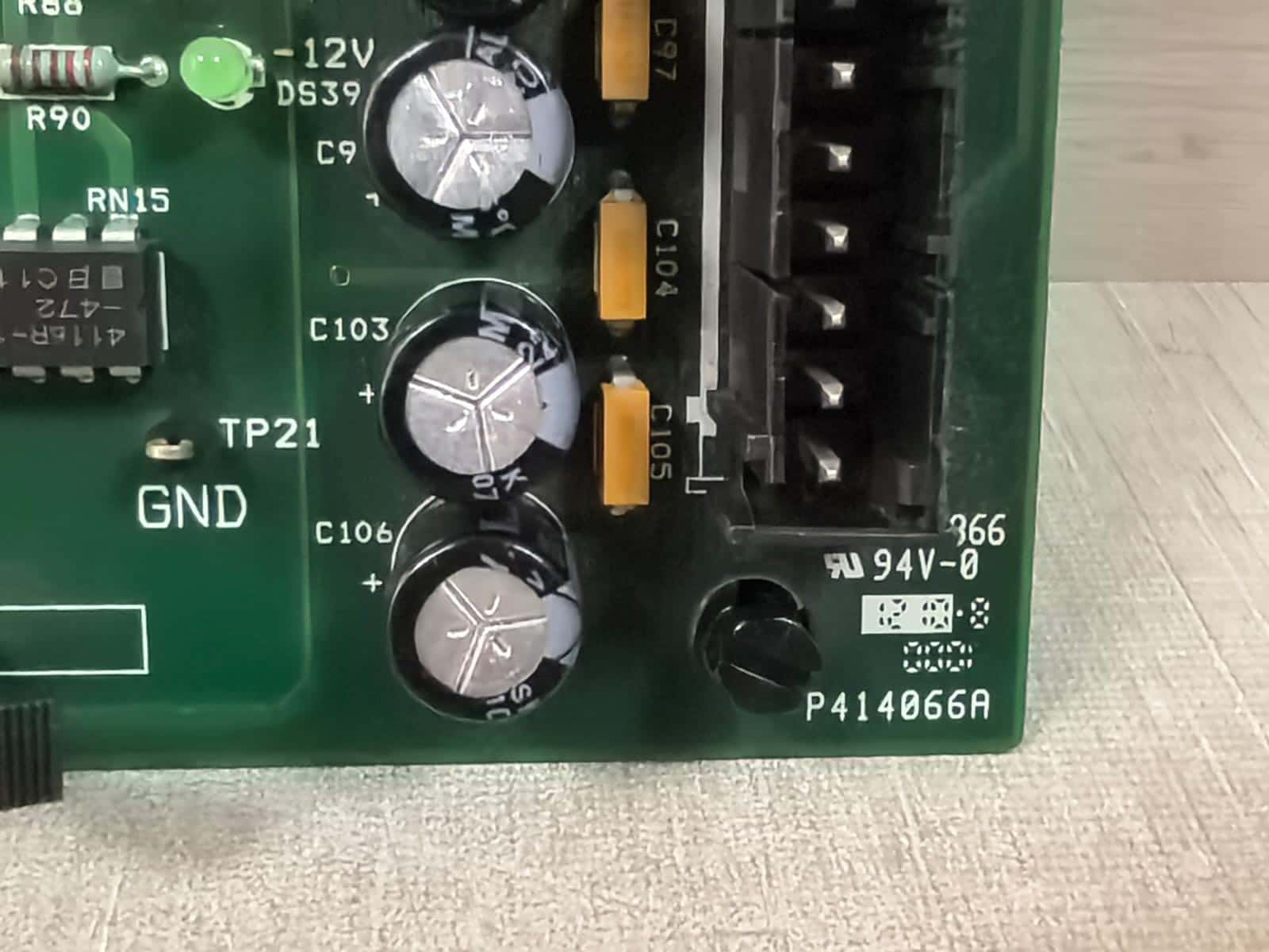 CPI CANADA INC. 734573 CPI CANADA INC. 734573 GENERATOR CPU BOARD 6