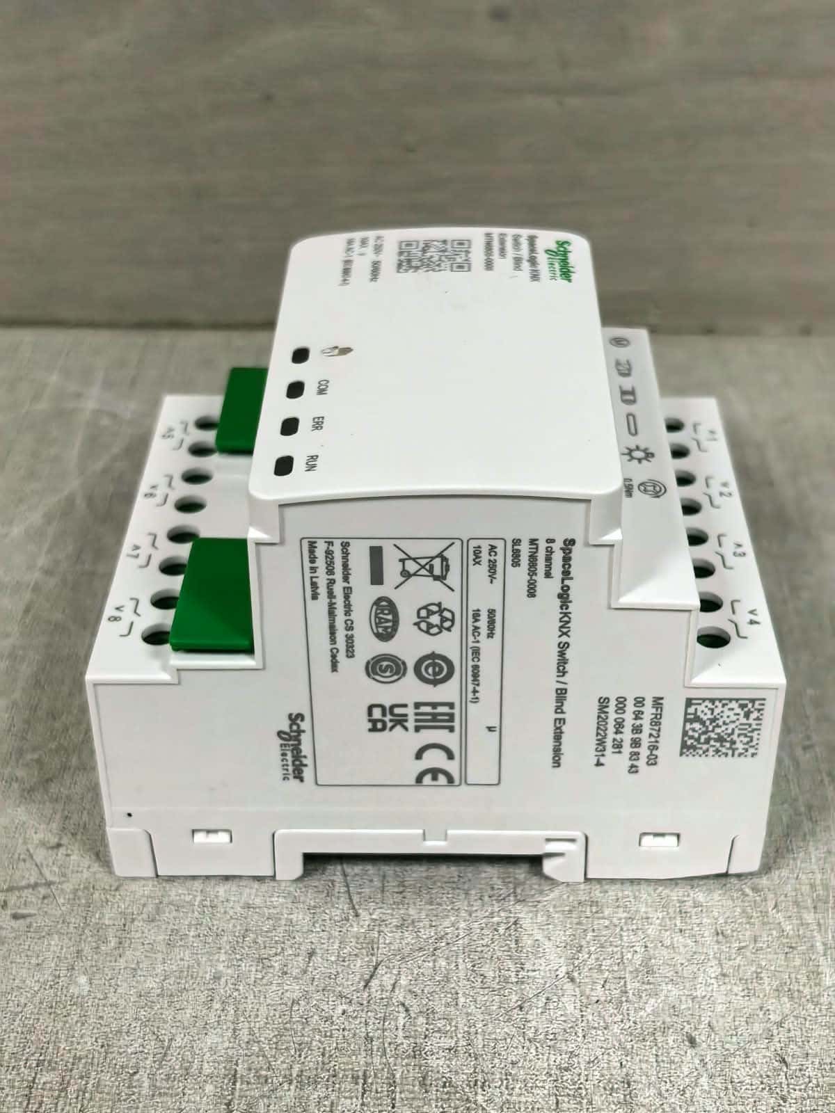 Schneider Electric MTN6805-0008 SCHNEIDER ELECTRIC MTN6805-0008 SPACELOGIC KNX SWITCH/ BLIND EXTENSION 250V 4