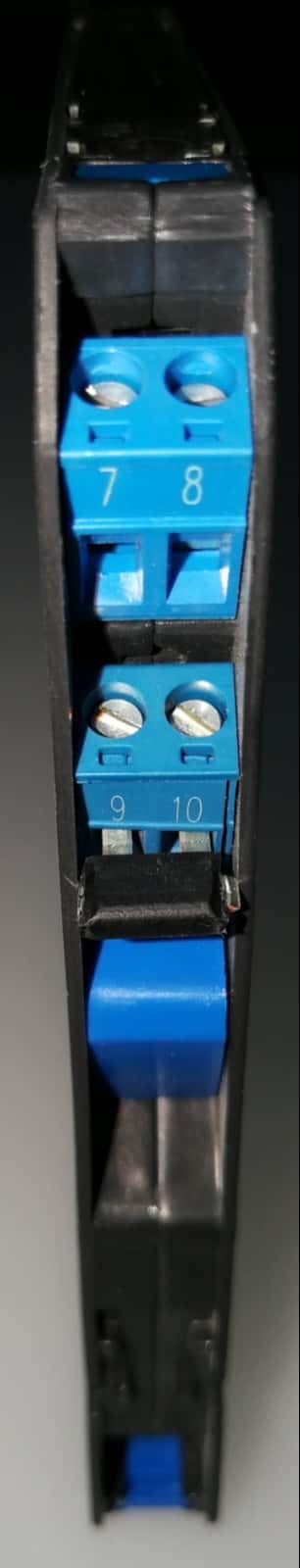 GM International D5031D GM International D5031D Switch/Proximity Detector Repeater 2 channels 2