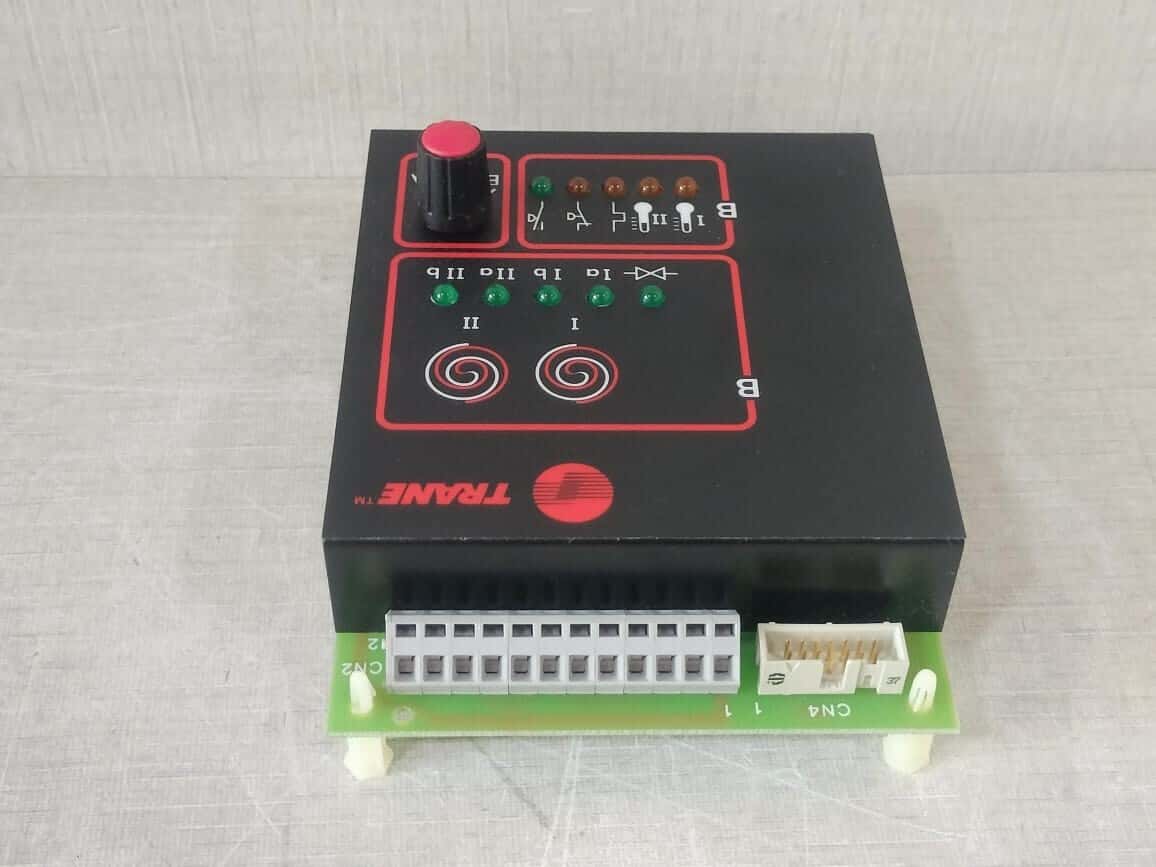 Trane X 1374 0085 01 TRANE X 1374 0085 01 / X1374008501 / SCM0002E BOARD 3