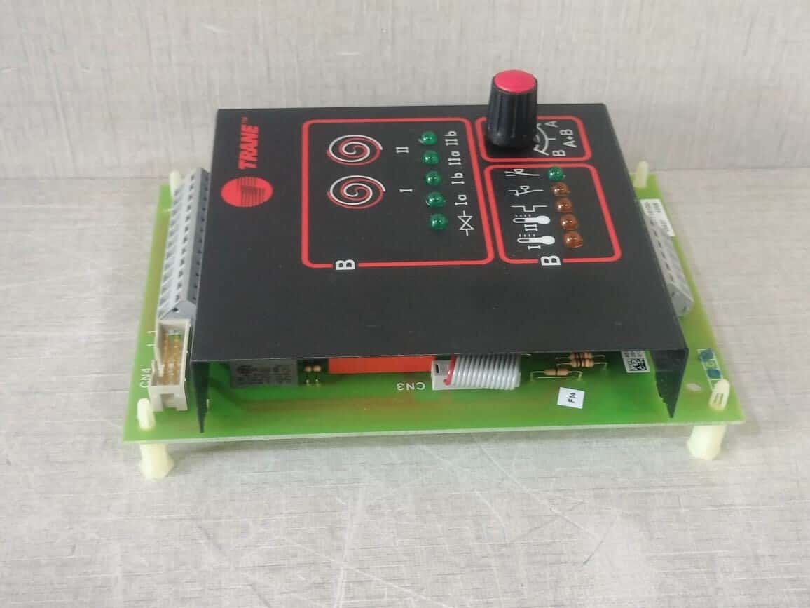 Trane X 1374 0085 01 TRANE X 1374 0085 01 / X1374008501 / SCM0002E BOARD 4