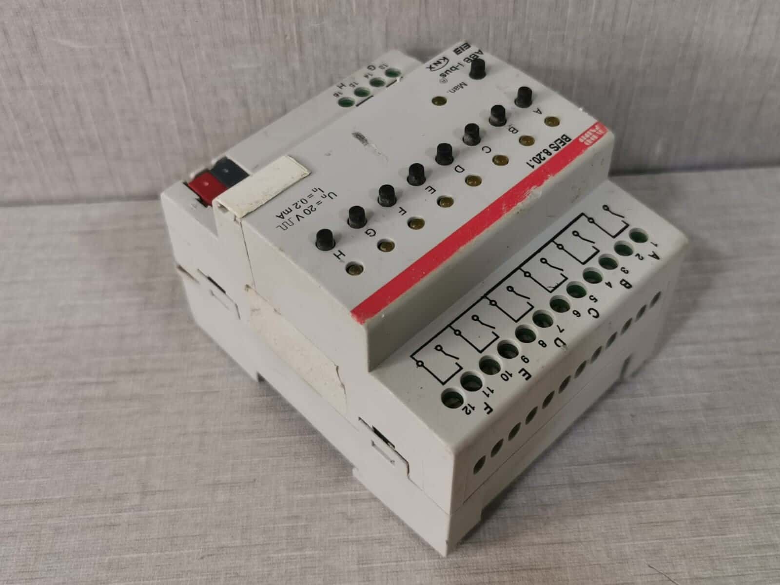 ABB 2CDG 1110 056 R0011 ABB BE/S 8.20.1 EIB/KNX REG Binary Input, 8-times, 230 V/ 2CDG1110056R0011 8