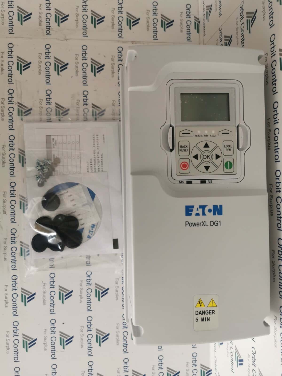 Eaton DG1-354D5FB-C54C DG1-354D5FB-C54C Eaton,PowerXL AC Drives, DG1 VFD Series 3.7KW / 5.0HP 8