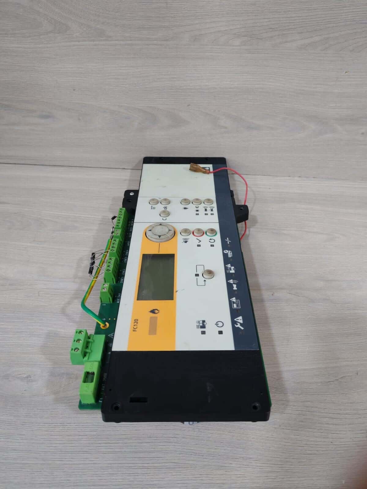 Siemens FC120 SIEMENS FC120 A5Q00051492-04 FIRE CONTROL PANEL 6