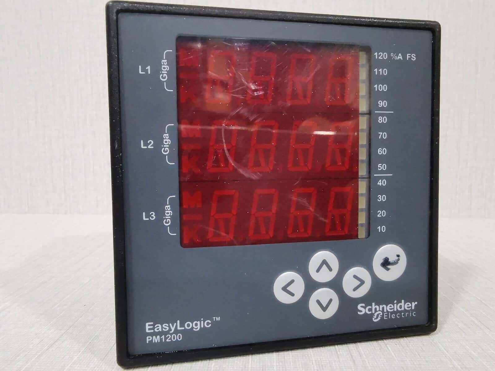 Schneider Electric PM1200 SCHNEIDER ELECTRIC EASYLOGIC PM1200 6