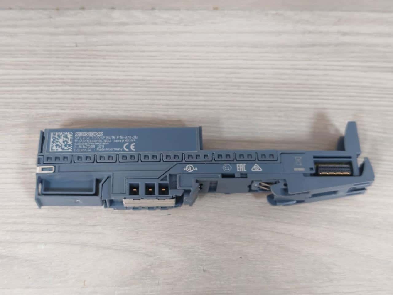 Siemens 6AG1193-6BP20-7BA0 Siemens SIPLUS ET 200SP 6AG1193-6BP20-7BA0 3
