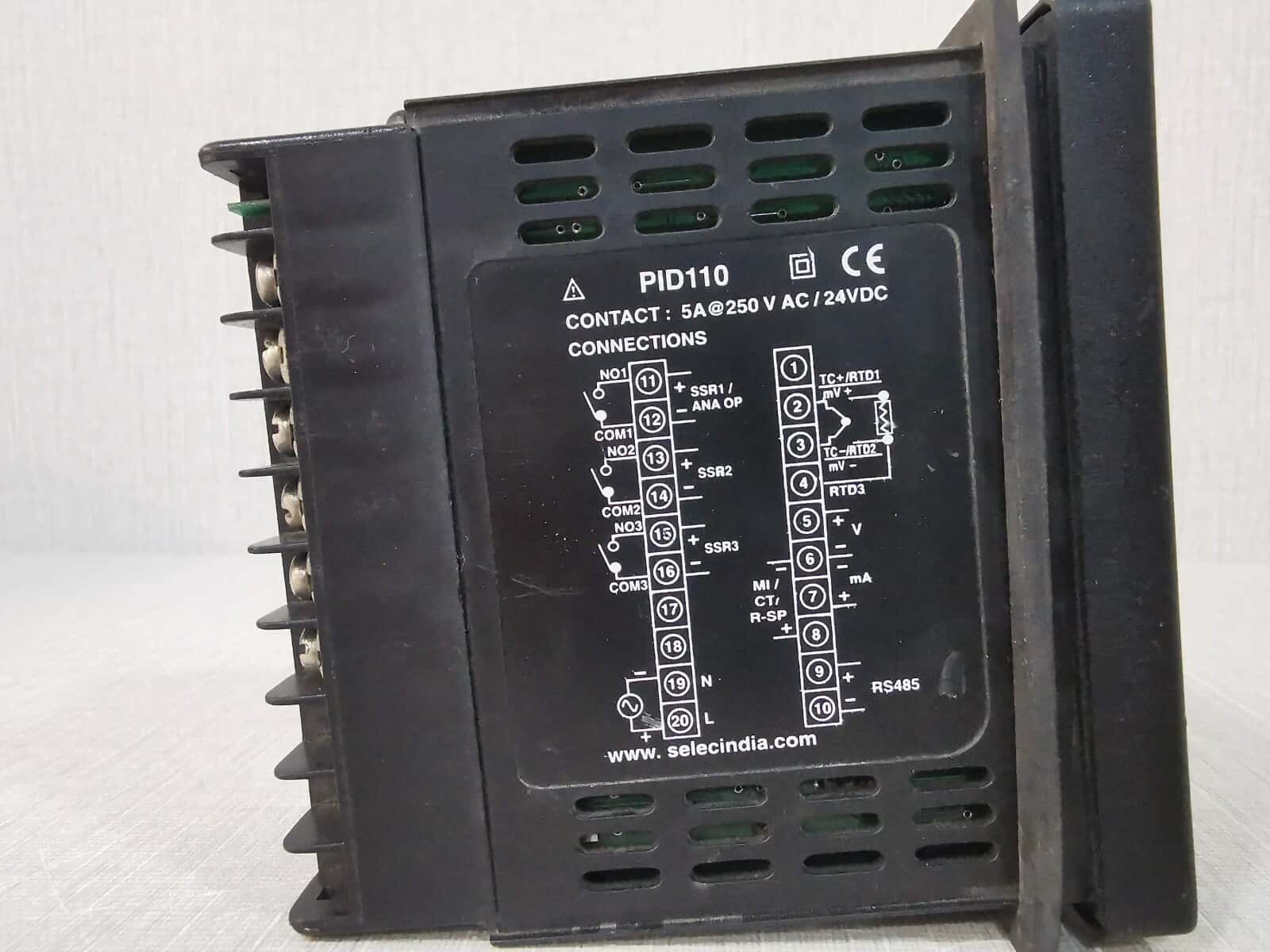 SELEC PID110-0-0-00 SELEC PID110 OUTPUT RELAY PID110-0-0-00 2