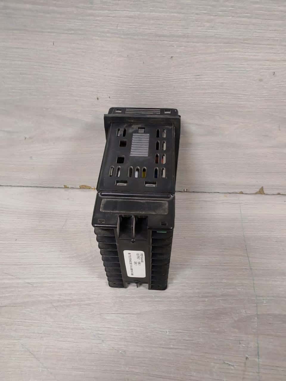 SELEC PID110-0-0-00 SELEC PID110 OUTPUT RELAY PID110-0-0-00 4