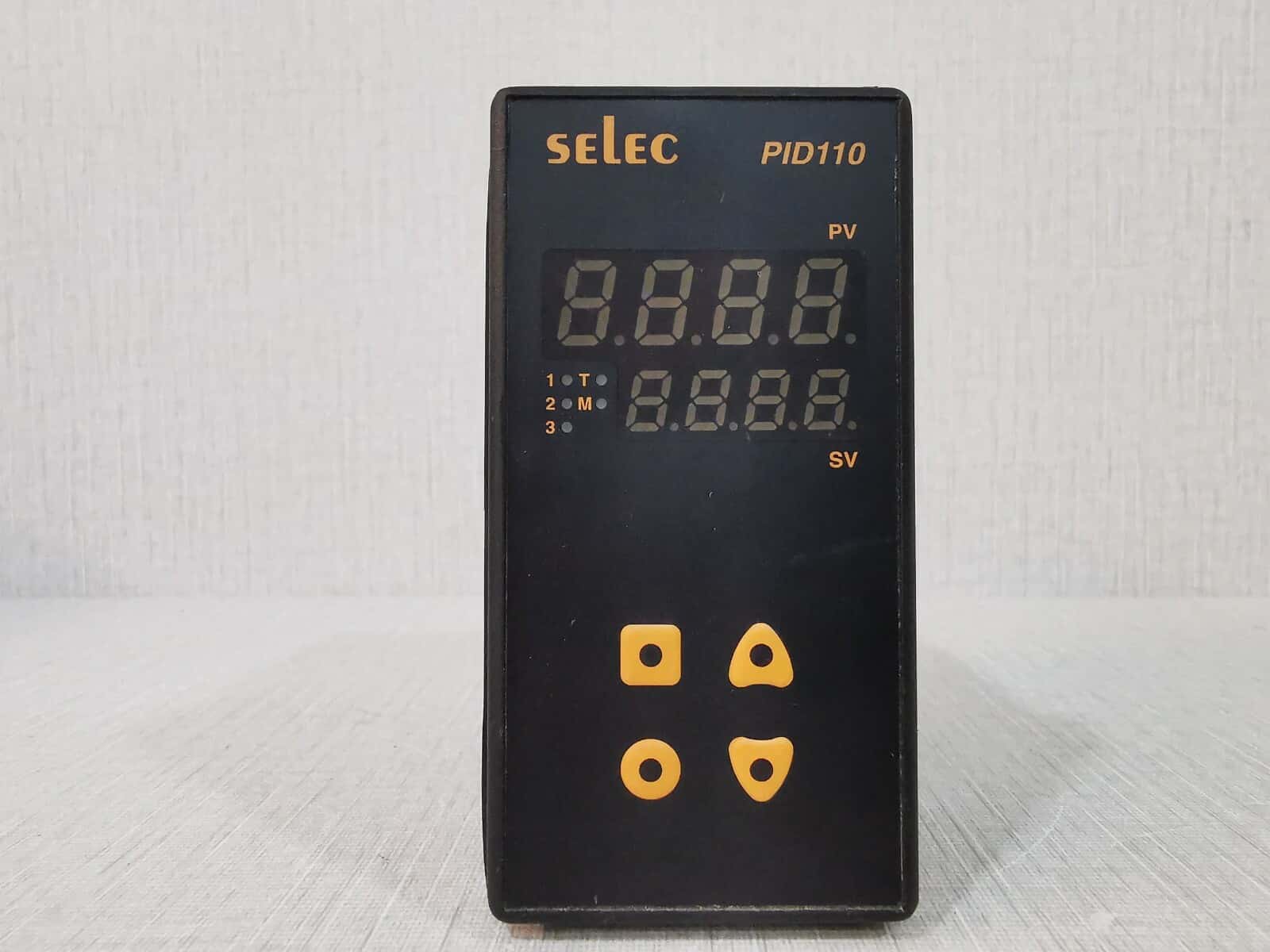 SELEC PID110-0-0-00 SELEC PID110 OUTPUT RELAY PID110-0-0-00 1