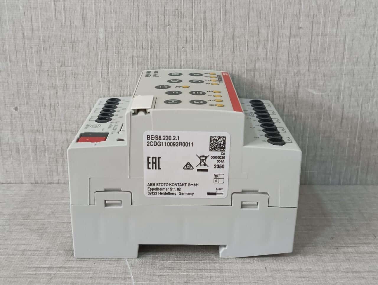 ABB 2CDG 110 093 R0011 ABB BE/S 8.230.2.1 Blind Actuator 2CDG110093R0011 4