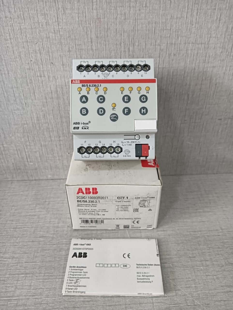 ABB 2CDG 110 093 R0011 ABB BE/S 8.230.2.1 Blind Actuator 2CDG110093R0011 1