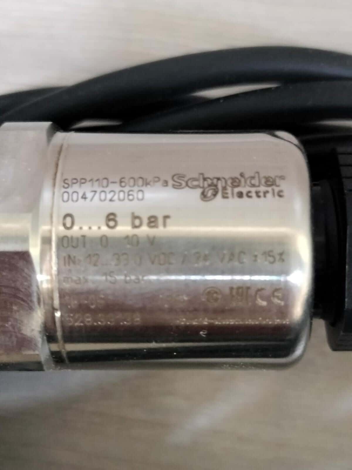 Schneider Electric SPP110-600 Schneider Electric 004702060 Pressure Transmitter Sensor SPP110-600 24VAC 2