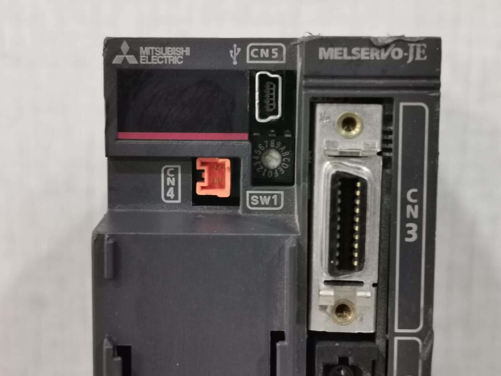 Mitsubishi Electric MR-JE-10B Mitsubishi MR-JE-10B MRJE10B Servo Drive 2