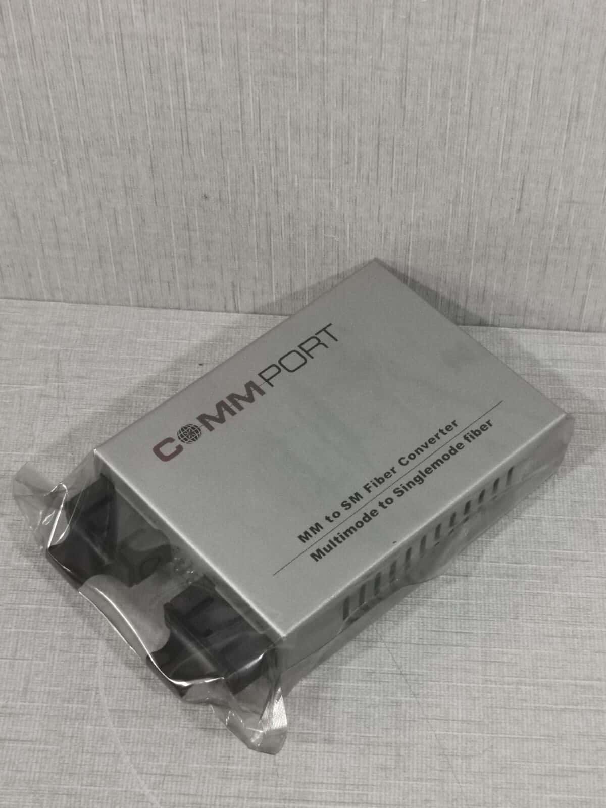 COMMPORT M100M SM-MM-10KM COMMPORT M100M SM-MM-10KM MULTIMODE TO SINGLEMODE FIBER COVERTER 4