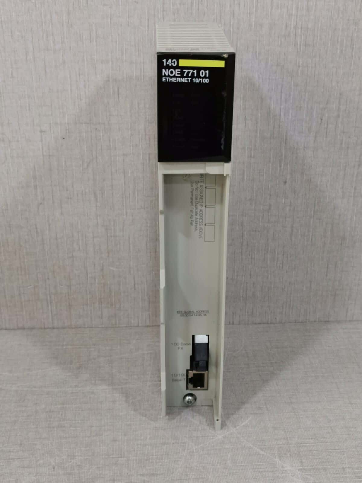 Schneider Electric 140NOE77101 Schneider Electric 140NOE77101 Modicon Quantum Ethernet 10/100 Module 1