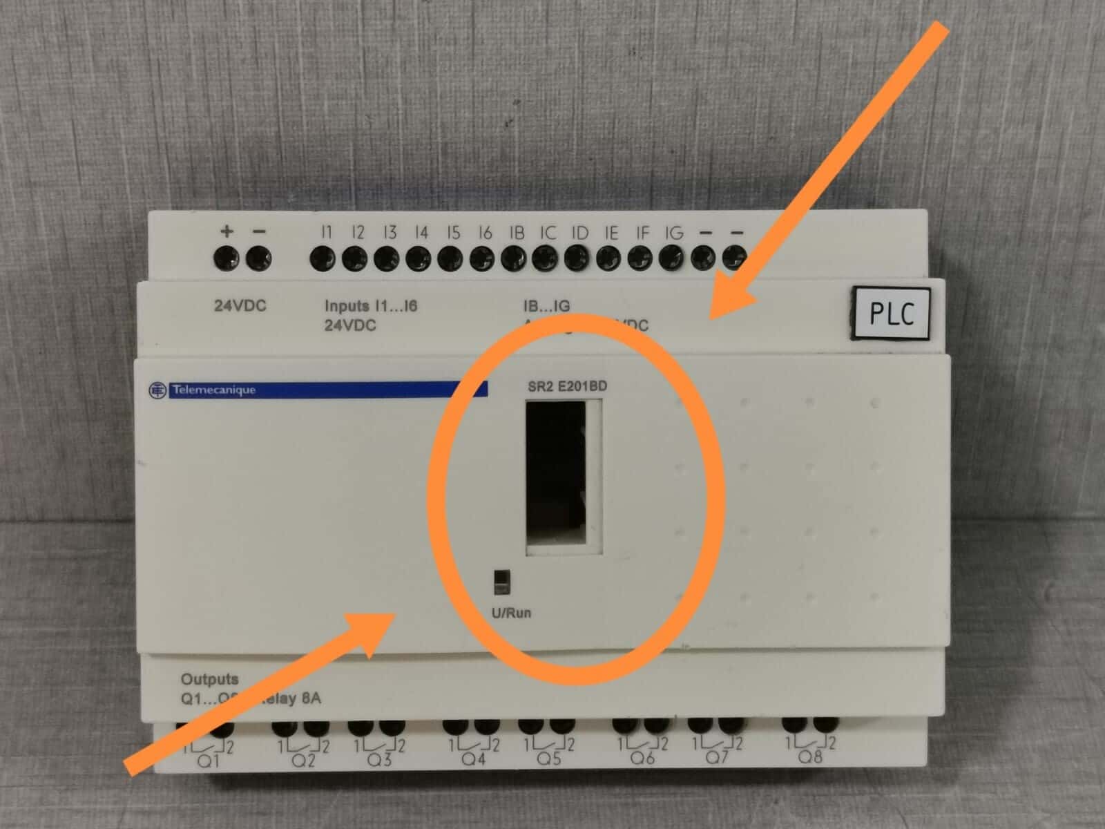 Schneider Electric E201BD TELEMECANIQUE by SCHNEIDER ELECTRIC SR2 E201BD RELAY - WITH DAMAGED 2