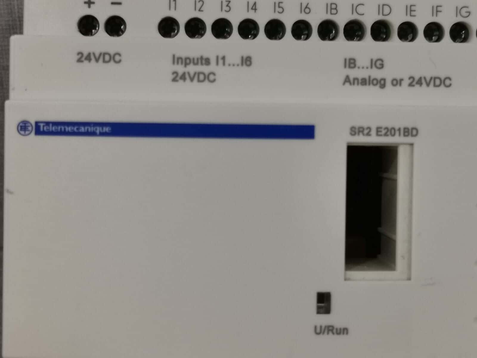 Schneider Electric E201BD TELEMECANIQUE by SCHNEIDER ELECTRIC SR2 E201BD RELAY - WITH DAMAGED 3