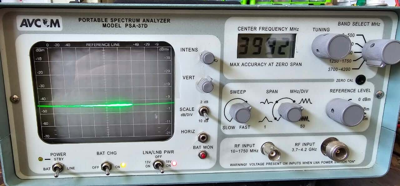AVCOM PSA-37D AVCOM PSA-37D Portable Spectrum Analyzer 5