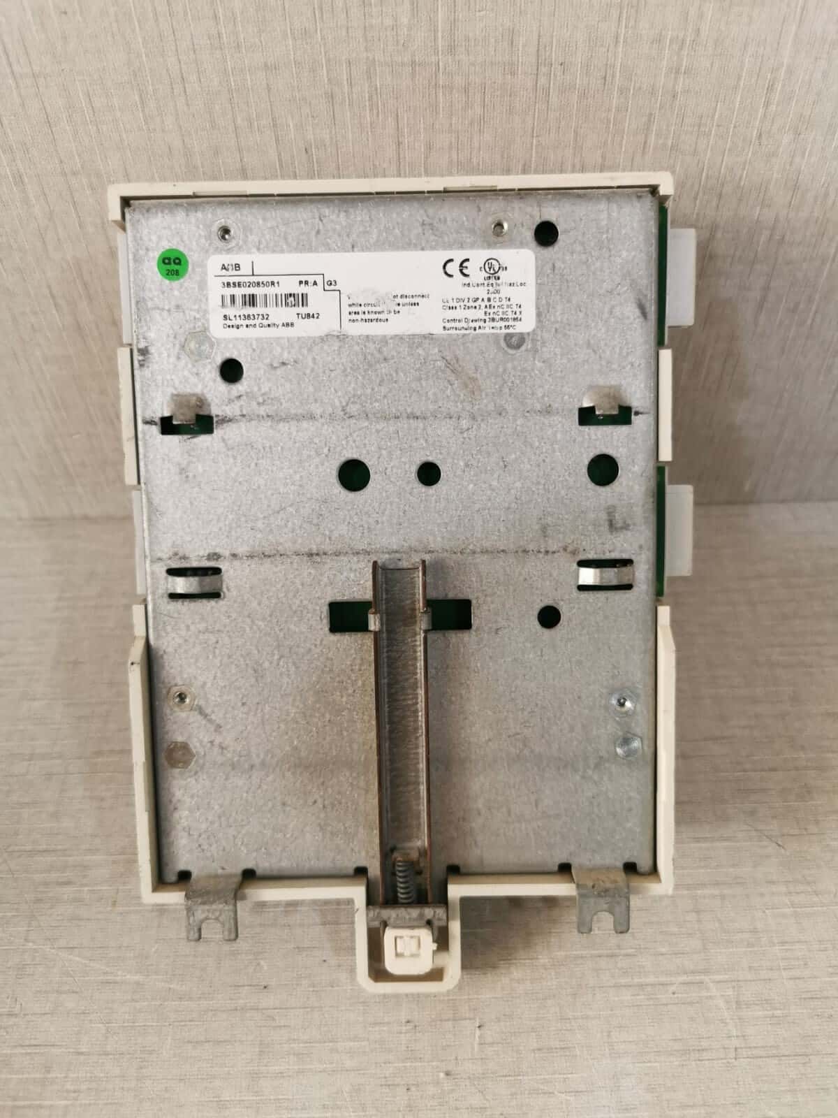 ABB 3BSE020850R1 ABB 3BSE020850R1 MODULE TERMINATION UNIT BASE PLATE FOR TU842 9