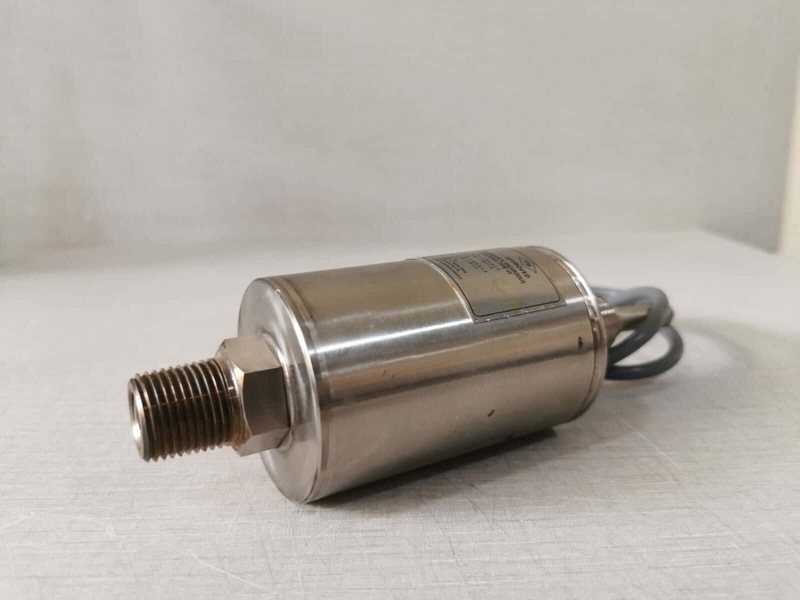 SENSOTEC 811-FMG/1083-09 SENSOTEC 811-FMG/1083-09 PRESSURE TRANSMITTER 6