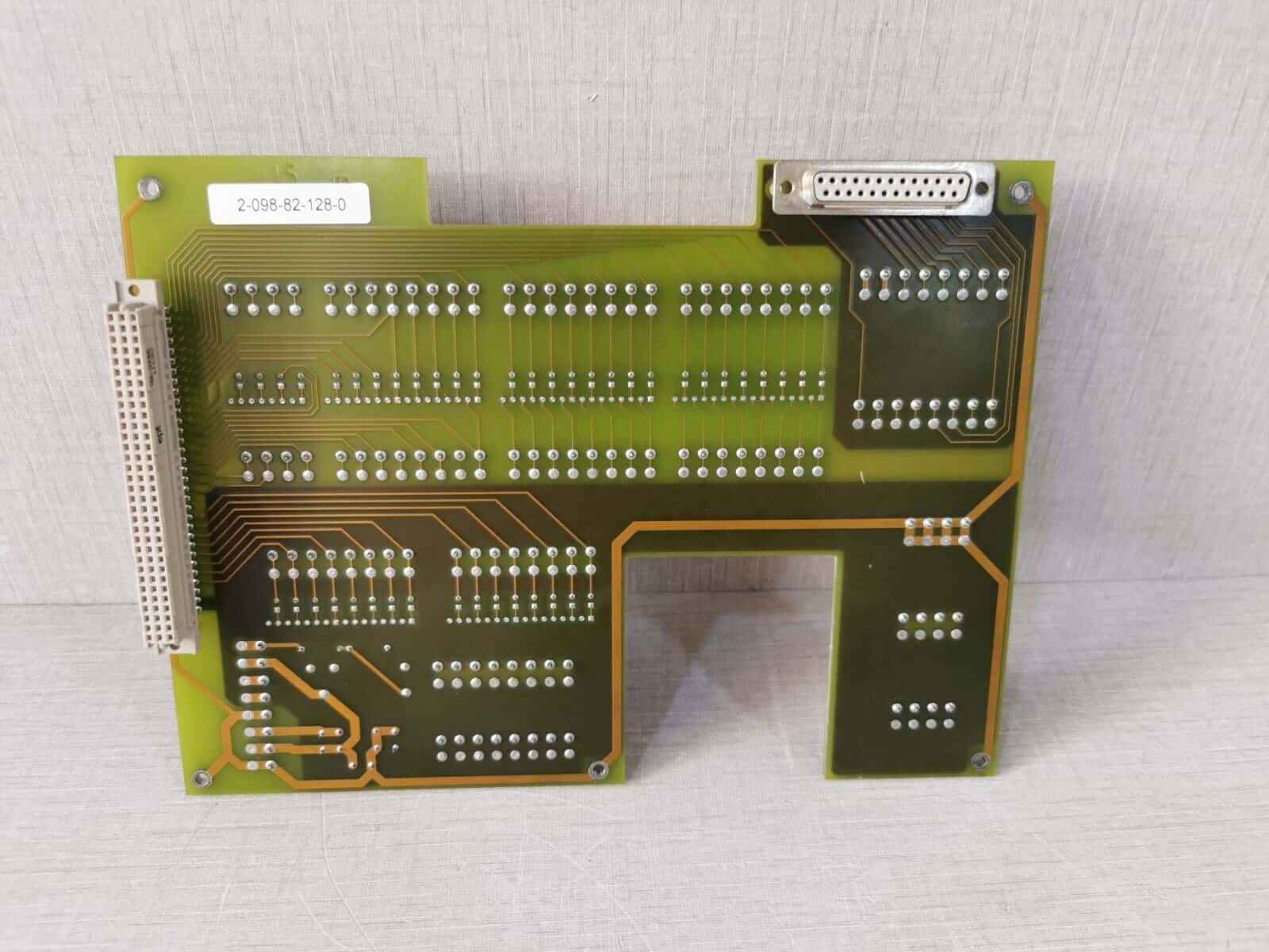 KRONES 2-098-82-128-0/V0 KRONES 2-098-82-128-0/V0 CONNECTOR BOARD 2098821280 6