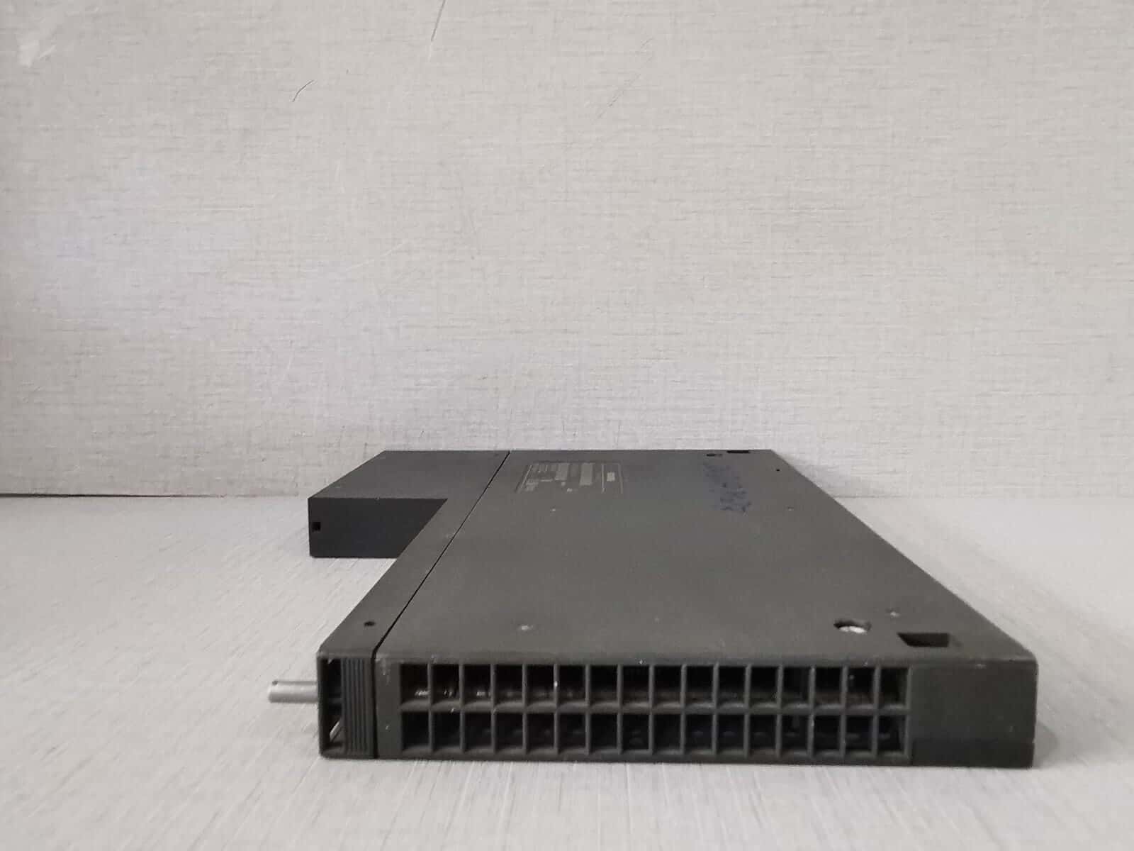 Siemens C79459-A1299-A1 SIEMENS 9AE 4100-1AA10 SIMATIC S7 C79459-A1299-A1 -WITHOUT COVER 9