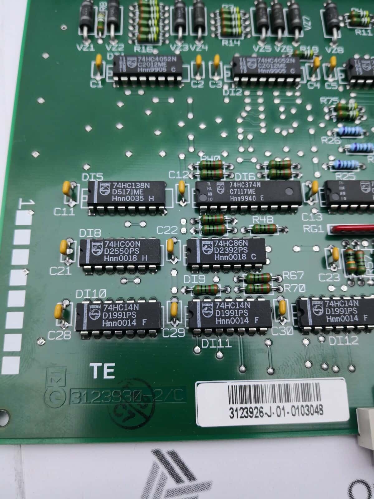 Schneider Electric 3123926-CARTE-INTERF.-CAPTEUR-DE-TEMP MERLIN GERIN - SONDE / 3123926 CARTE INTERF. CAPTEUR DE TEMP 3