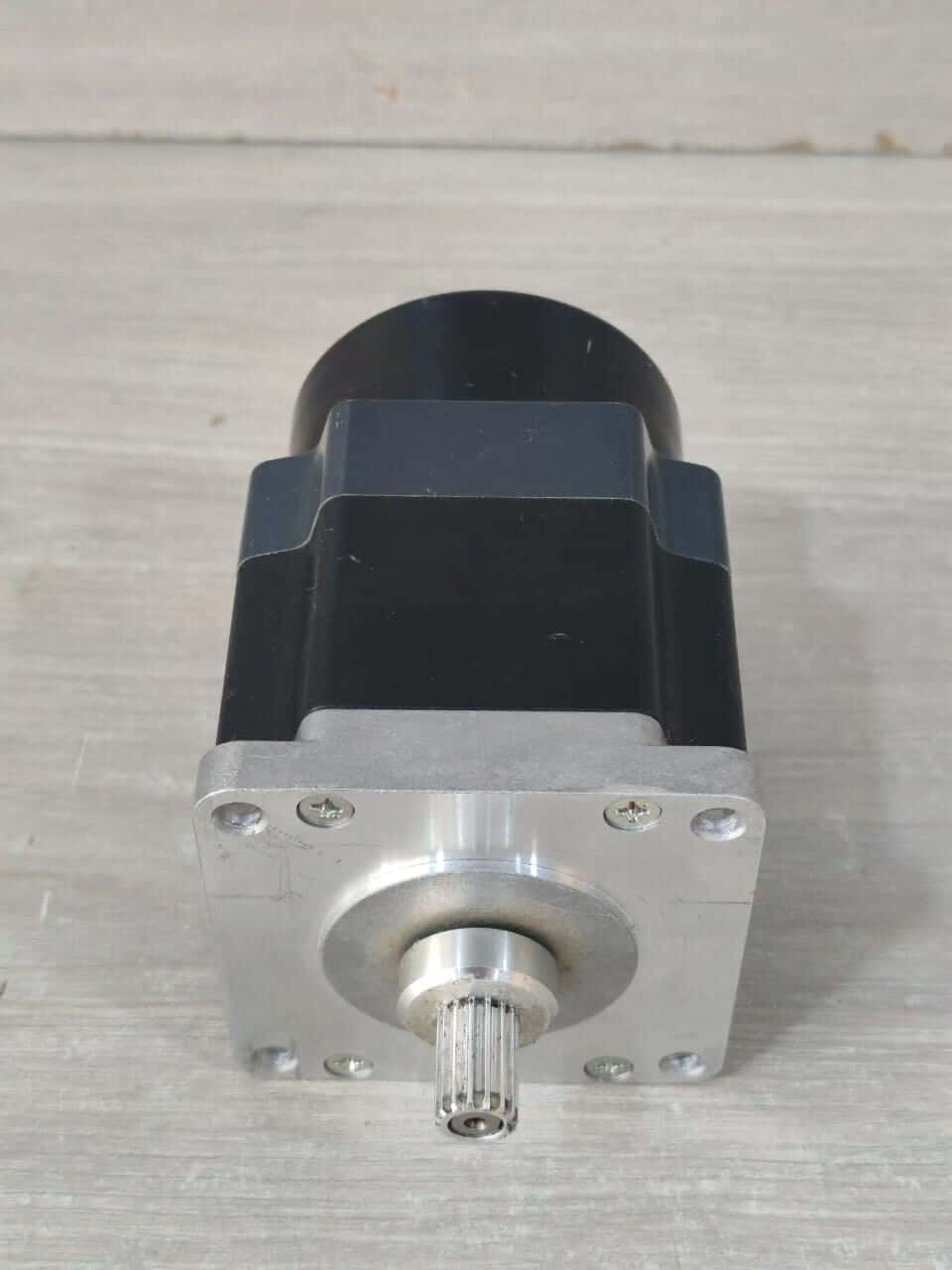 VEXTA ORIENTAL A6535-9215KE VEXTA ORIENTAL A6535-9215KE 5-PHASE 0.72/STEP ENCODER STEPPING MOTOR DC 2.9A 8