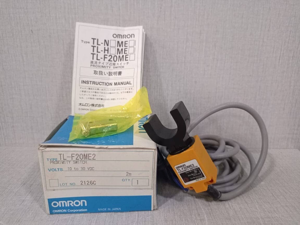 OMRON TL-F20ME2 PROXIMITY SWITCH 10 to 30 VDC 1
