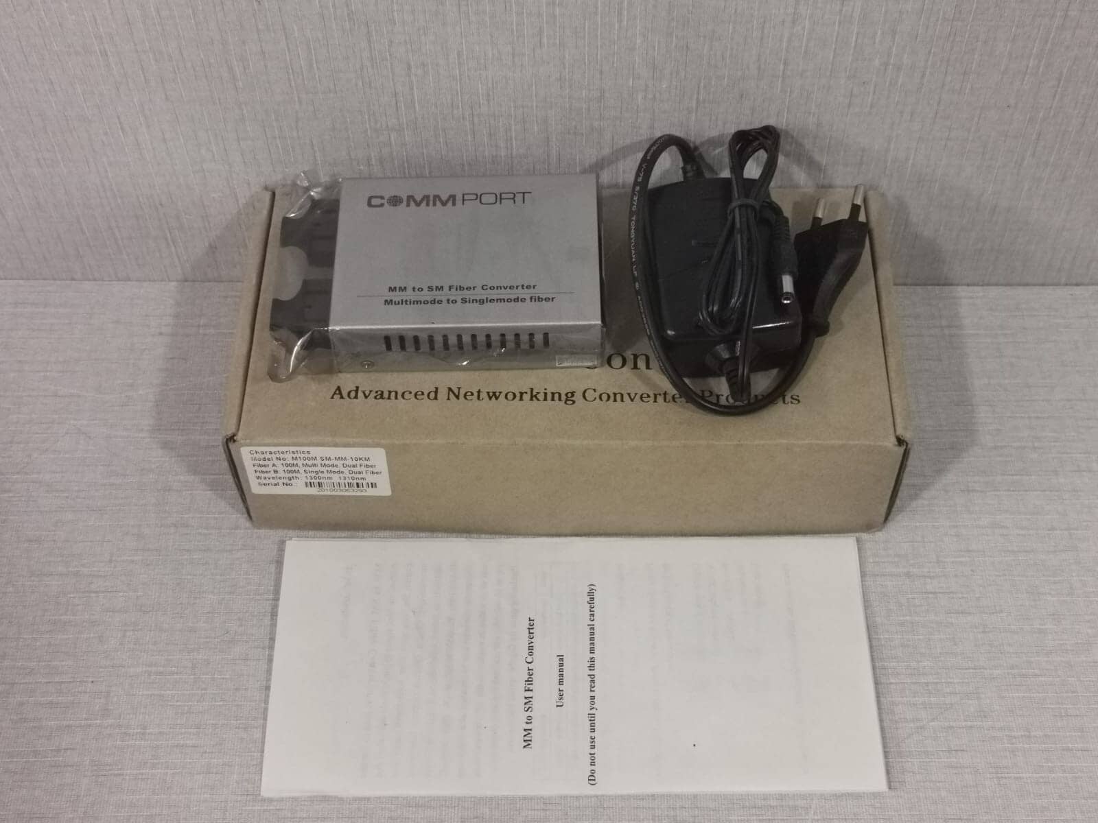 COMMPORT M100M SM-MM-10KM MULTIMODE TO SINGLEMODE FIBER COVERTER