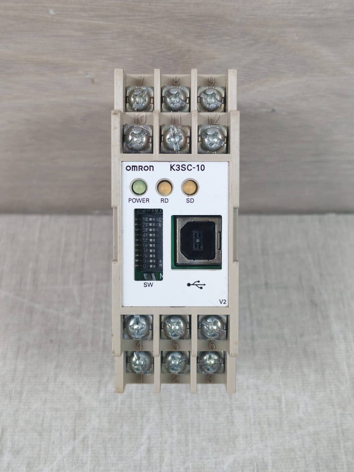 OMRON K3SC-10 INTERFACE CONVERTER 24VAC/DC