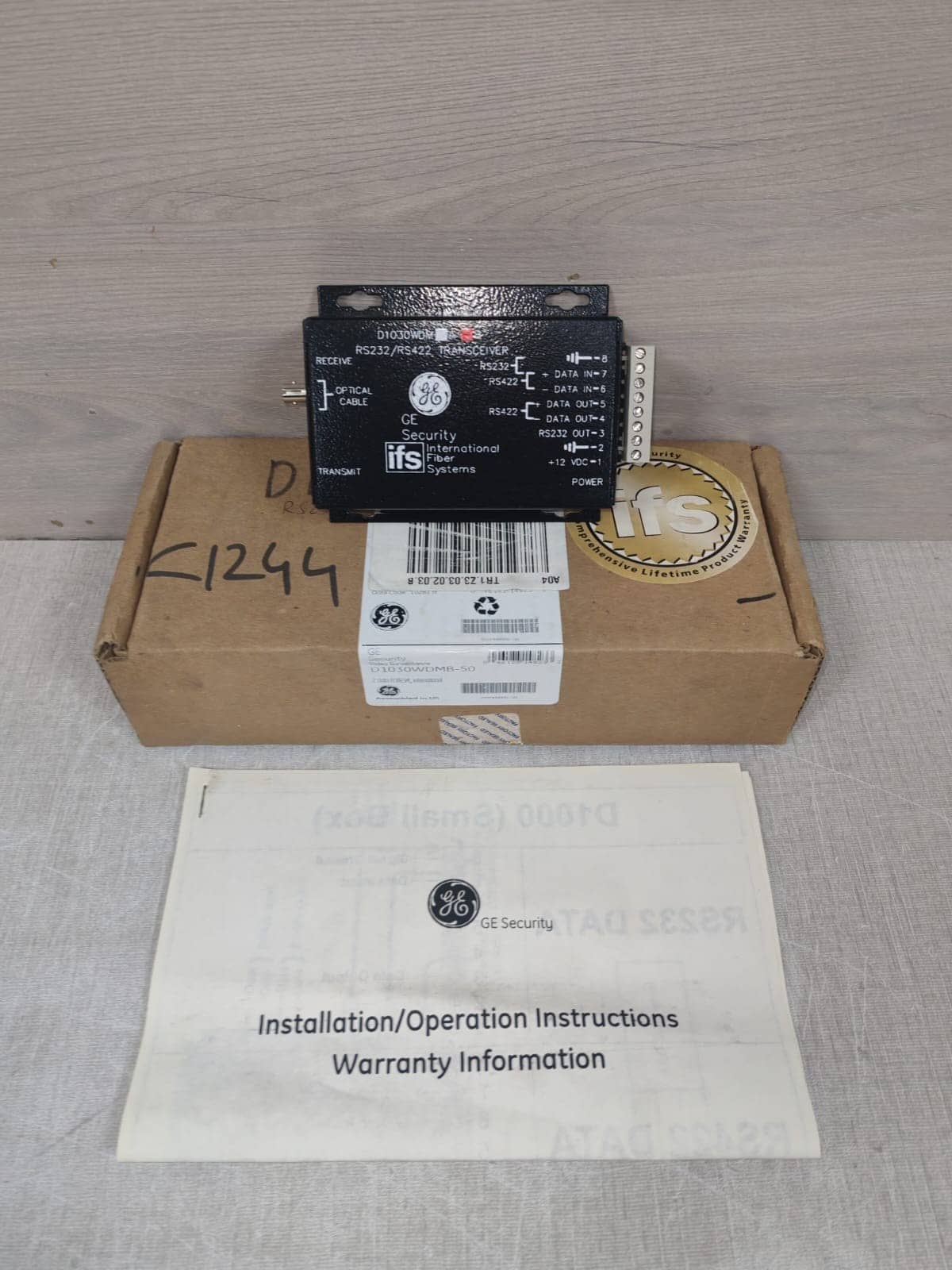 GE SECURITY INTERNATIONAL FIBER SYSTEMS D1030WDMB RS232/RS422 TRANSCEIVER