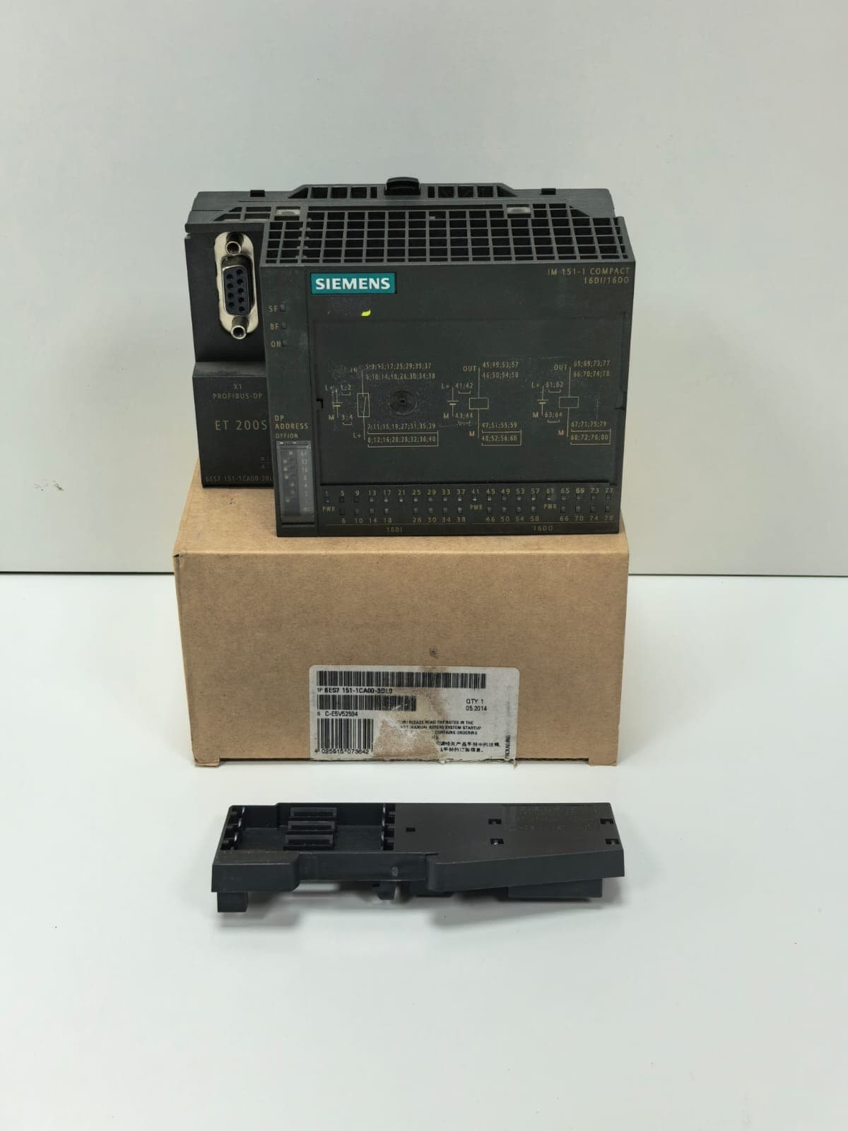 SIEMENS 6ES7 151-1CA00-3BL0 SIMATIC ET 200S COMPACT INTERFACE MODULE