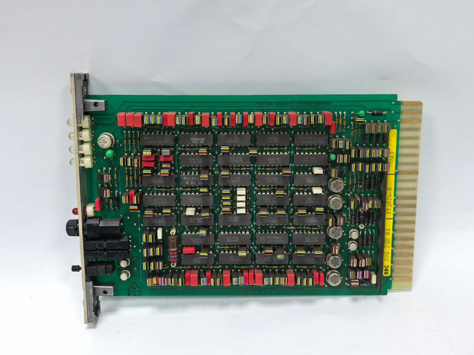 BBC 702 750 R1 / XT387B-E BBC BROWN BOVERI 702 750 R1 / XT387B-E PCB MODULE