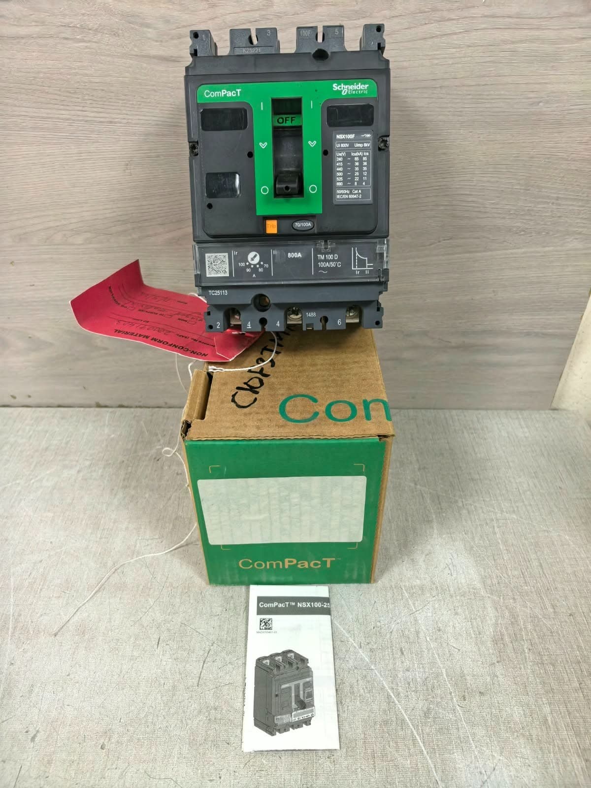 SCHNEIDER ELECTRIC NSX100F/ NSX100-160-250F/N/H/NA CIRCUIT BREAKER 800V