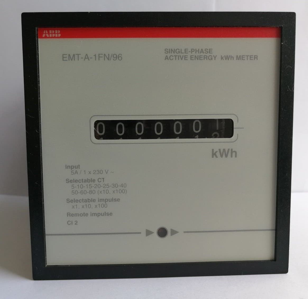 ABB EMT-A-1FN/96 ABB EMT-A-1FN/96 SINGLE-PHASE ACTIVE ENERGY kWh METER