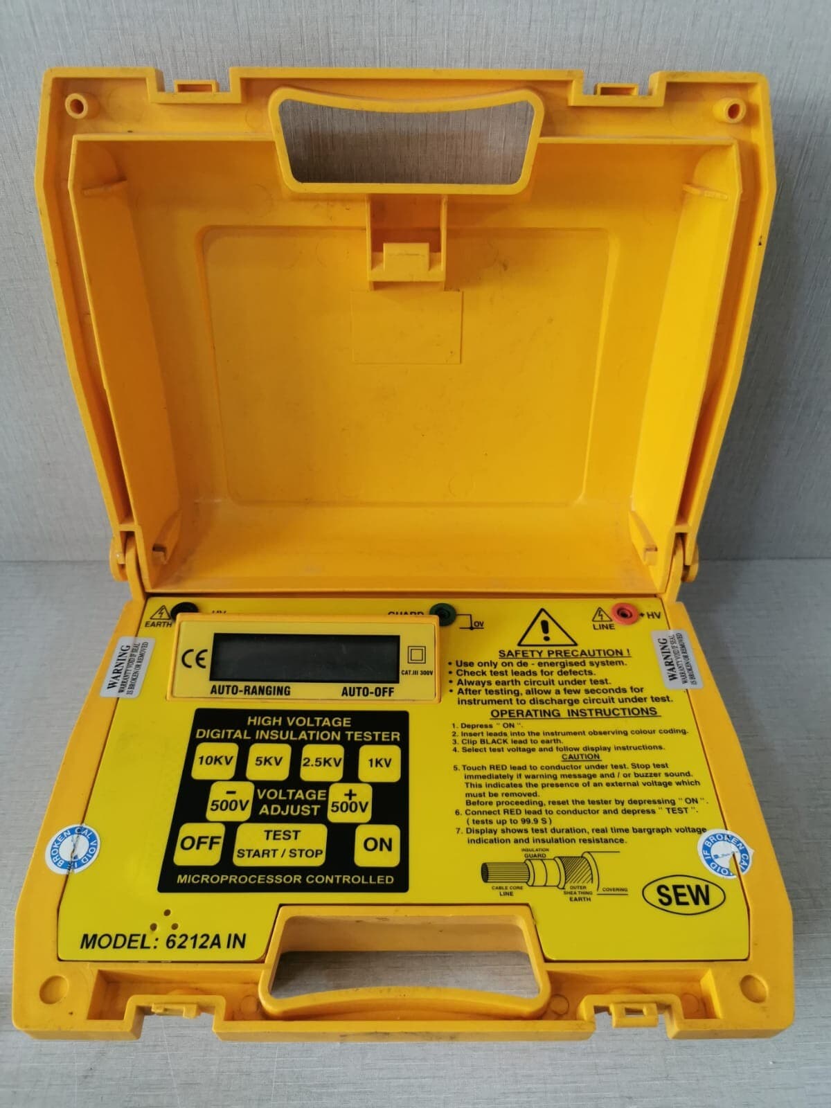 SEW Eurodrive 6212A-IN SEW 6212A IN DIGITAL HIGH VOLTAGE DIGITAL INSULATION TESTER