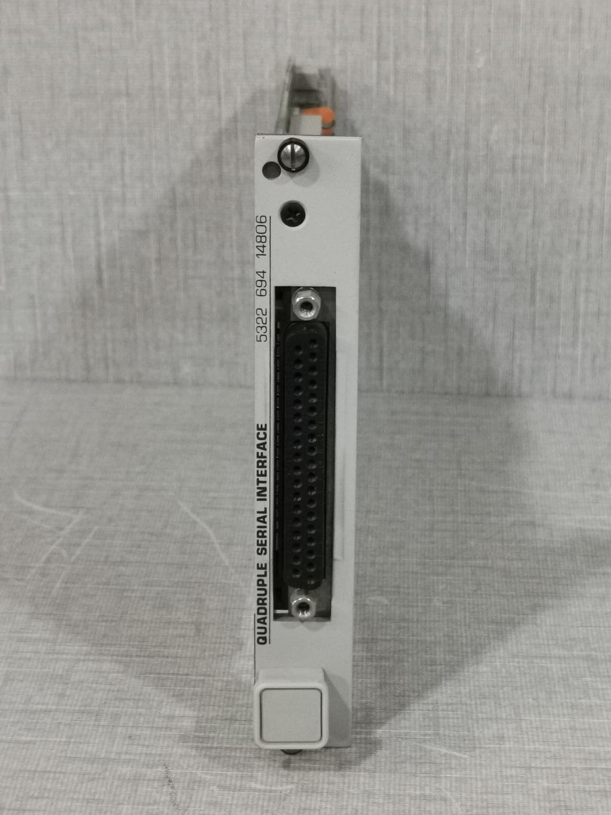 Quadruple Serial Interface 5322 694 14806/4022 3322 84511 KV CONTROL BOARD