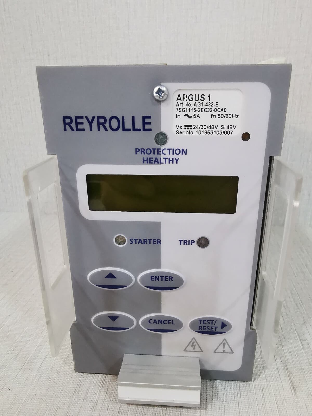 REYROLLE ARGUS 1 PROTECTION HEALTHY 7SG1115-2EC32-0CA0 IN 5A FN 50/60Hz