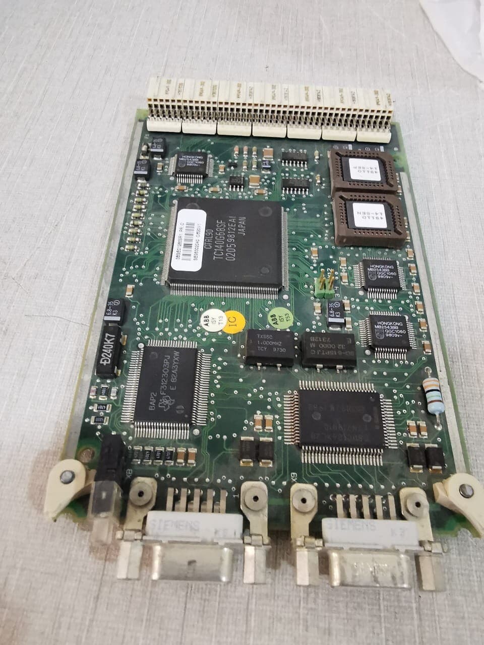 ABB CI520V1 ABB 3BSE012869R1 PR:C CI520V1 ABB 3BSE012869R1 PR:C COMMUNICATION INTERFACE (BROKEN FRAME)