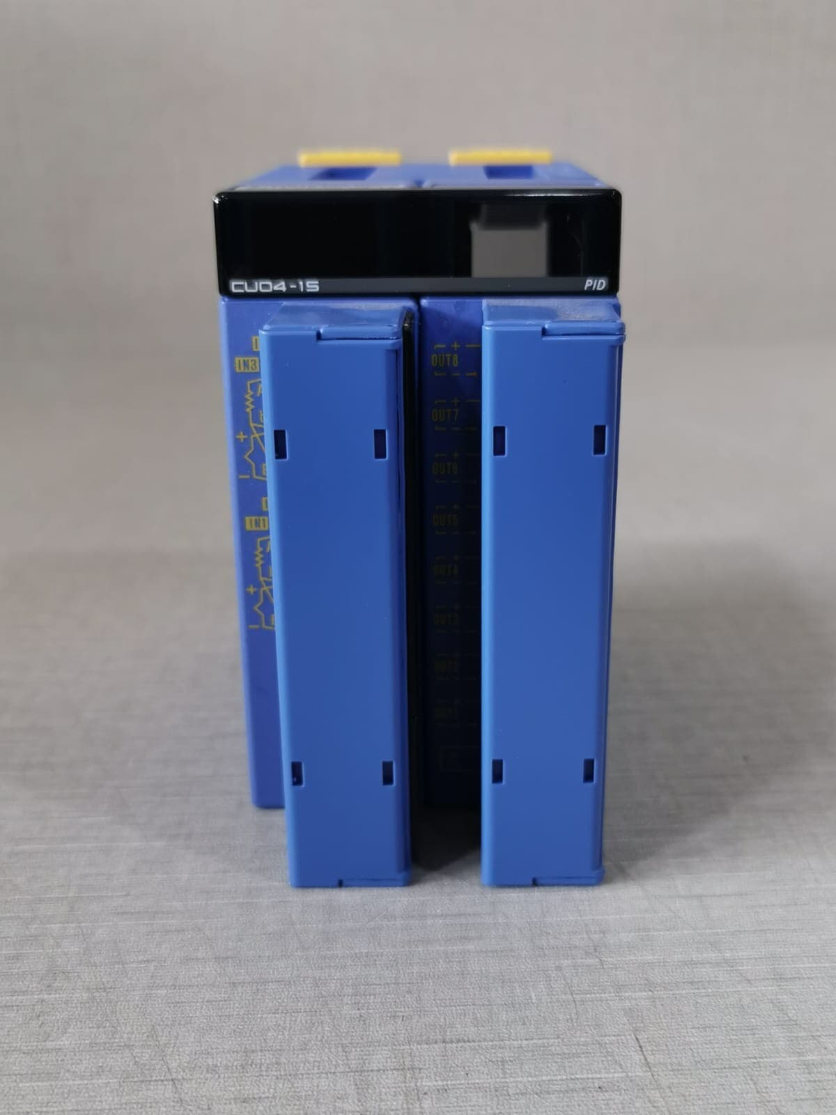F3CU04 YOKOGAWA F3CU04-1S TEMPERATURE PID CONTROL