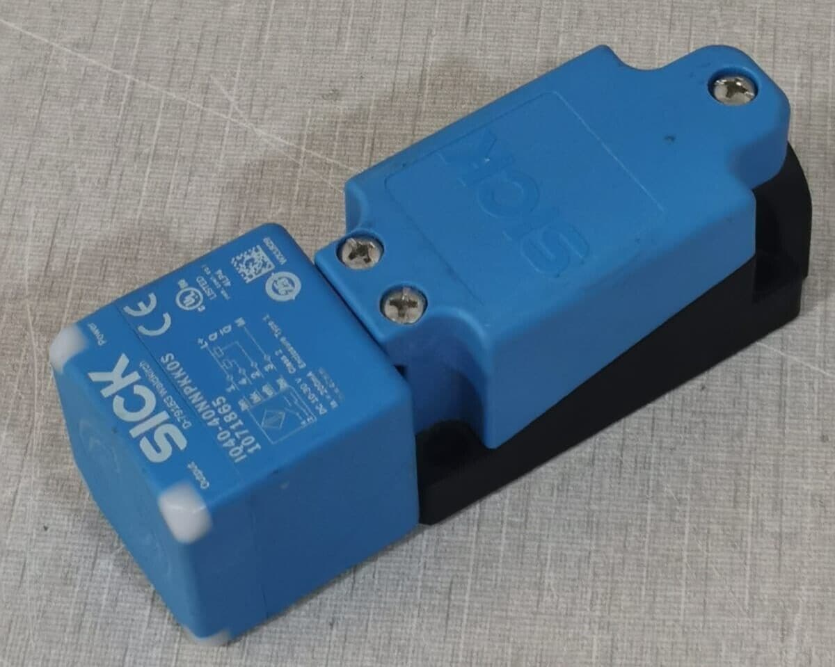 SICK IQ40-40NNPKK0S Inductive Proximity Sensors