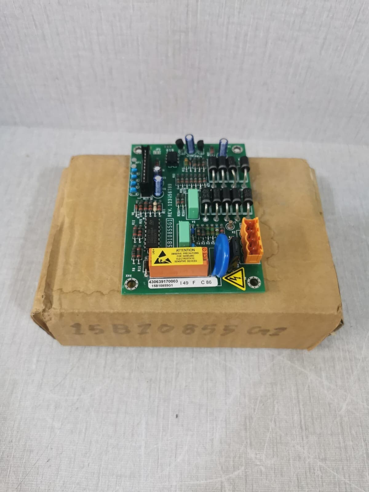 15B10855G1 Rev 4 FAN SPEED CONTROL BOARD