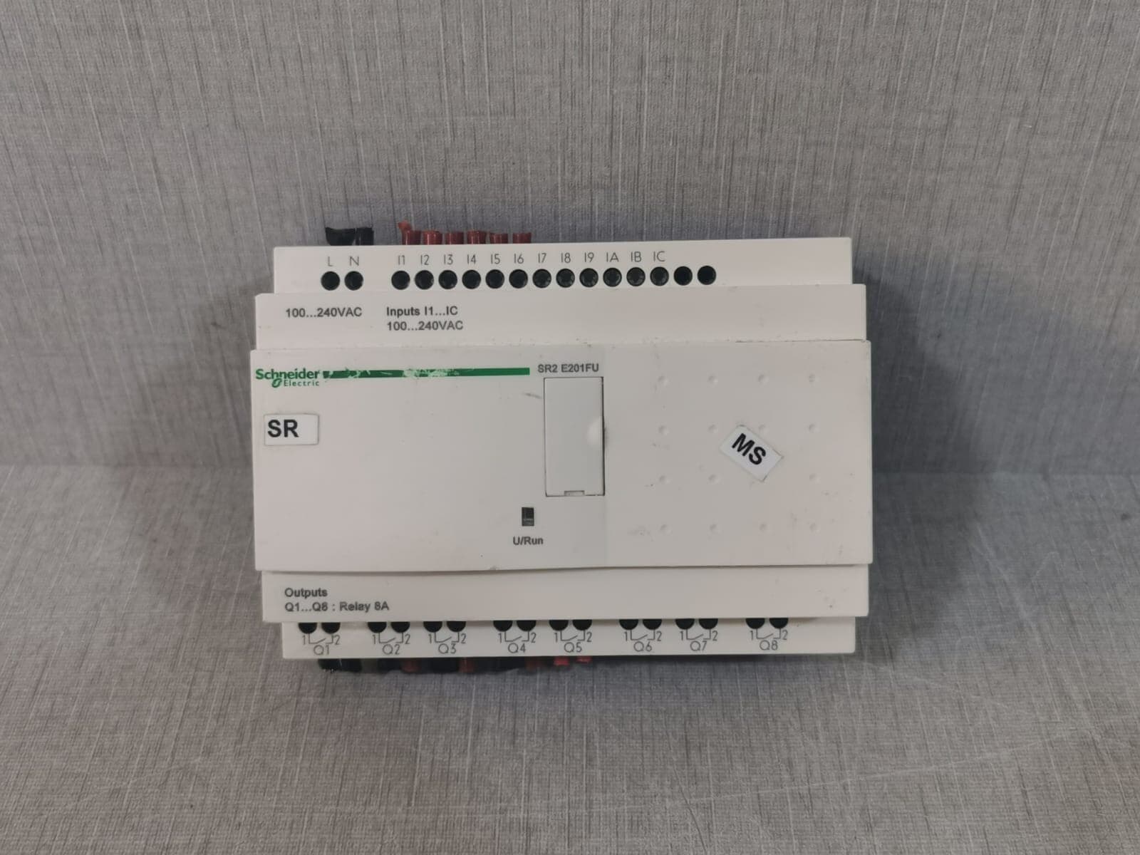 Schneider Electric SR2E201FU Compact Smart Relay, Zelio Logic
