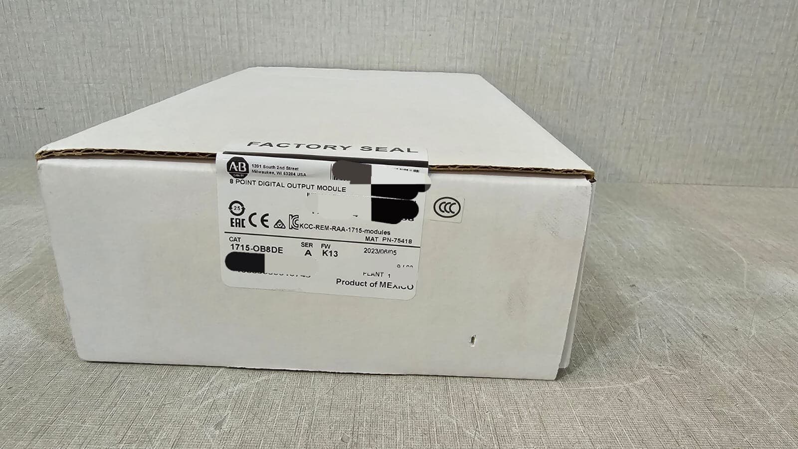 AB 1715-OB8DE Ser A FW K13 8 Point Digital Output Module 1715OB8DE PN-75418