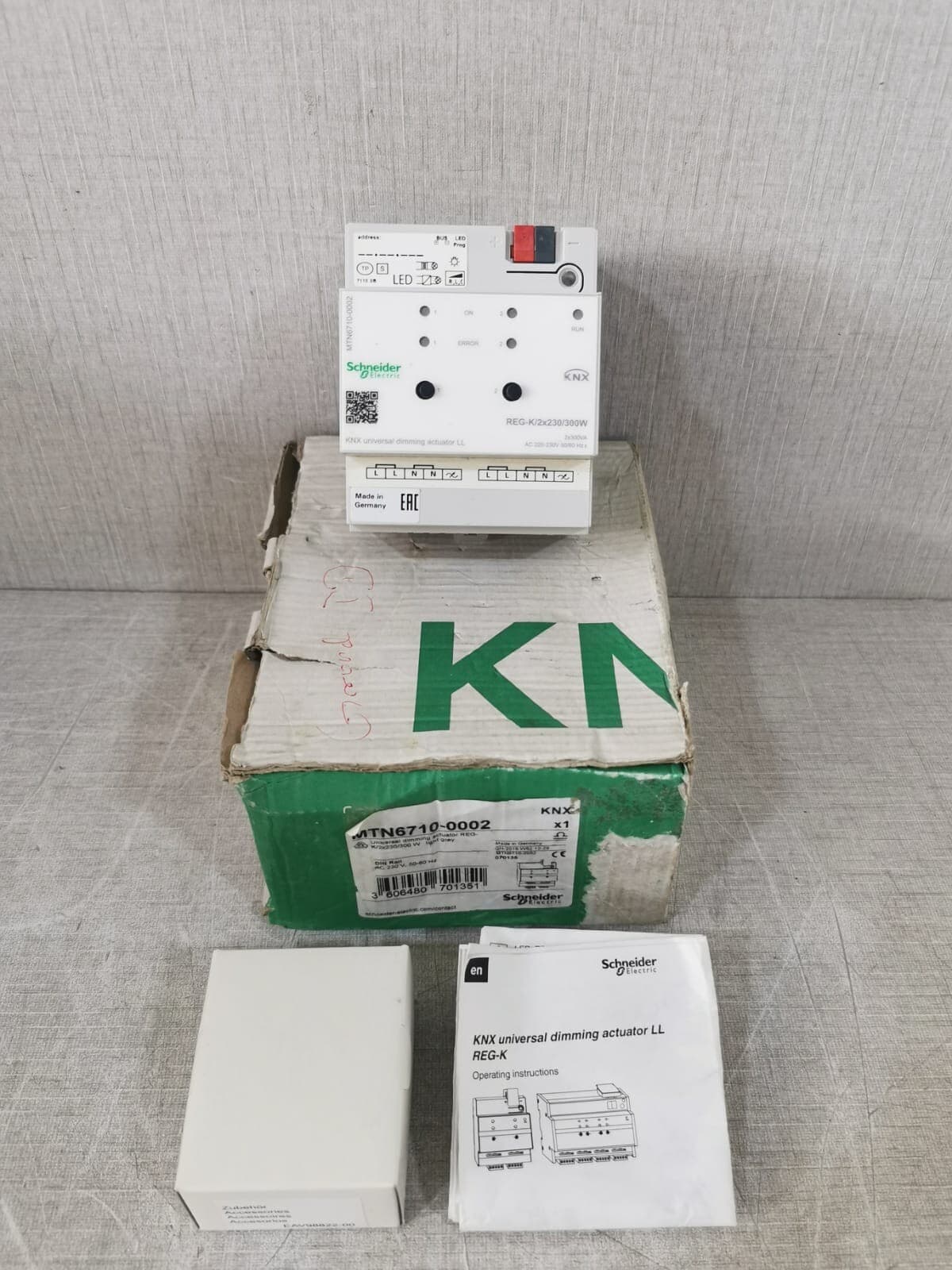 SCHNEIDER ELECTRIC MTN6710-0002 KNX UNIVERSAL DIMMING ACTUATOR