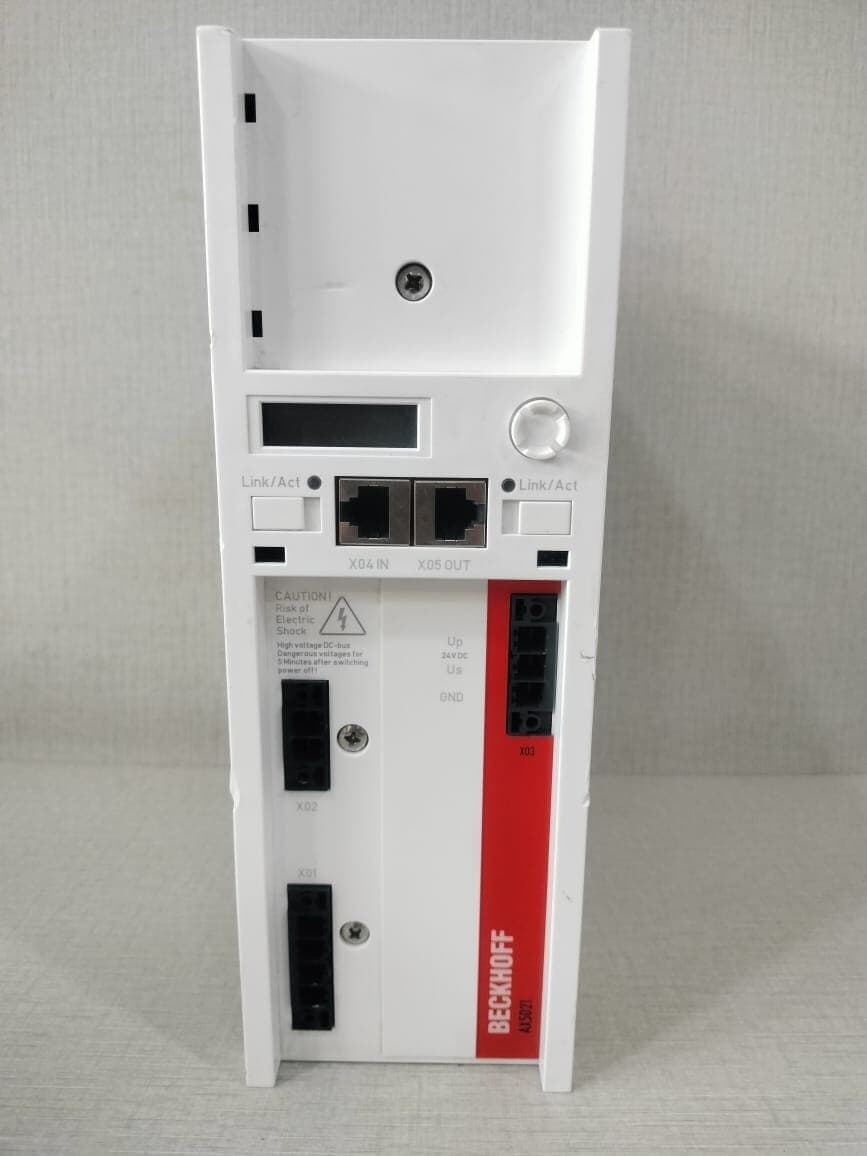 BECKHOFF AX5021-0000 15 OHM 50/60Hz SERVER DRIVER