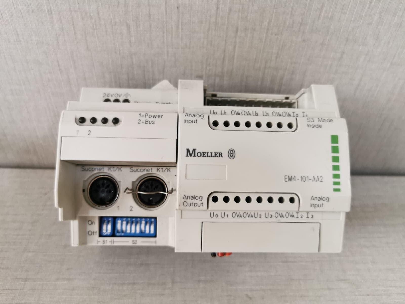 MOELLER EM4-101-AA2 ANALOG MODULE